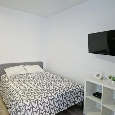 Hercules Apartment *